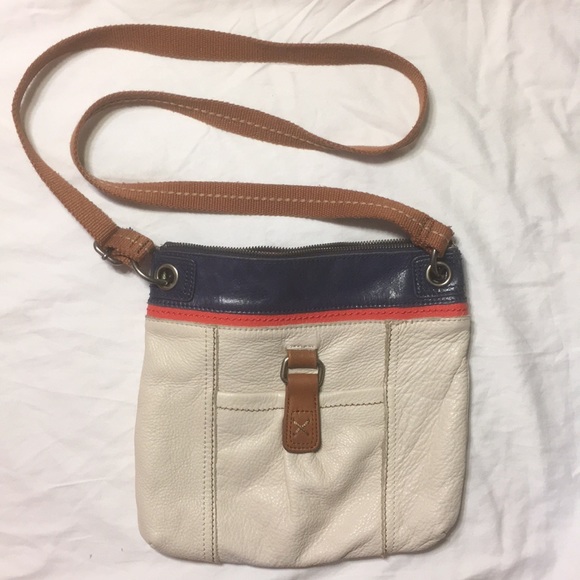 Purse - Picture 1 of 8